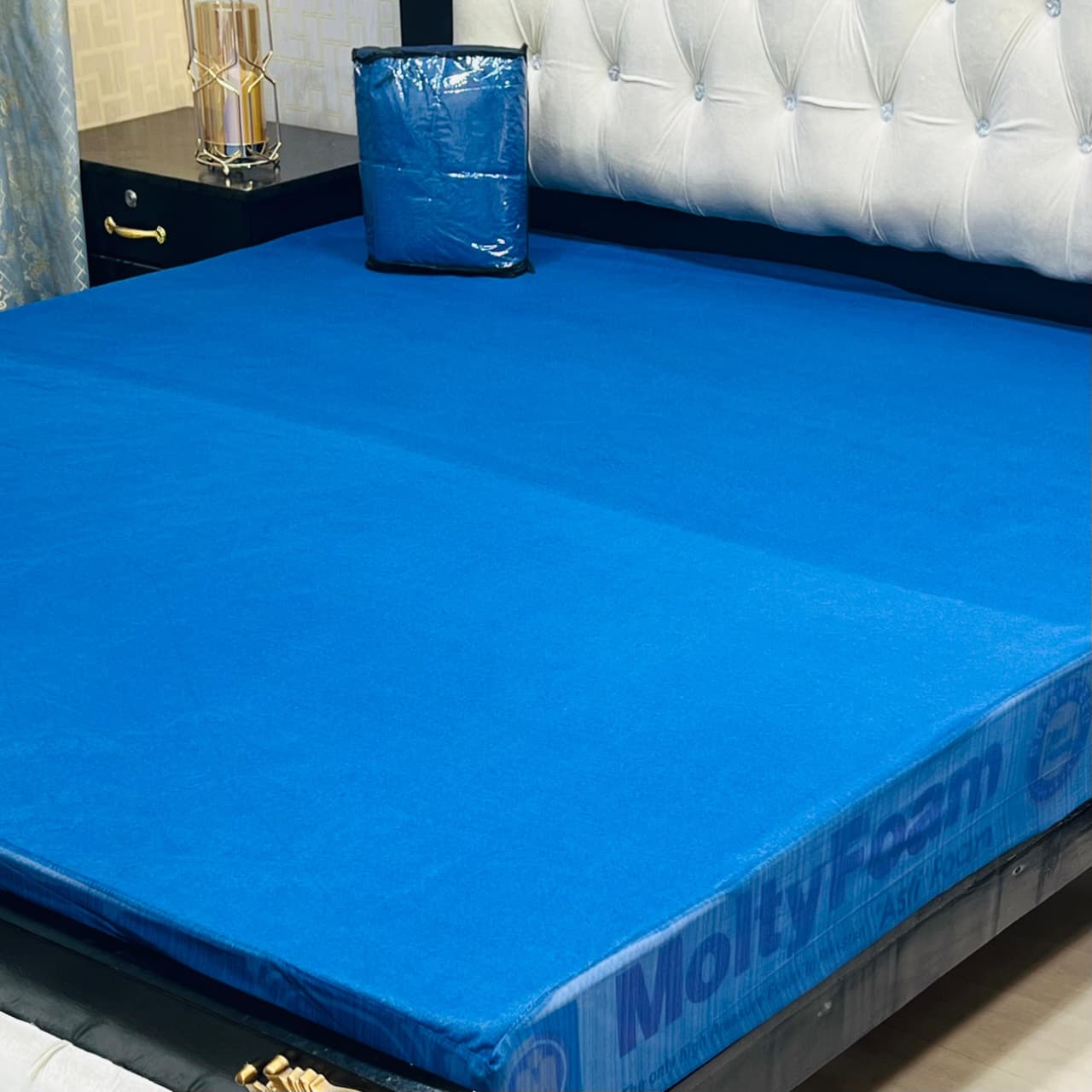 The Royal Shield: Premium Waterproof Mattress Protector - Image 5